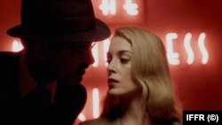 Кадр из фильма "Я ничто. Nothingness Club" Эдгара Пера