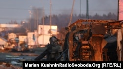 Разьбітая калёна Расгвардыі ў Кіеўскай вобласьці, 28 лютага 2022. Дакумэнтальнага пацьверджаньня ўдзелу беларускіх войскаў у вайне пакуль няма