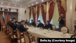 Украина менен Орусиянын делегацияларынын сүйлөшүүсү. Гомел, Беларус. 28-февраль, 2022-жыл.