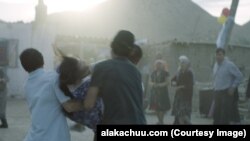 "Ала качуу" тасмасынан. 