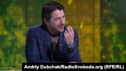 11 жовтня засновник благоднійного фонду Сергій Притула і блогер, громадський активіст Сергій Стерненко відзвітували про збір коштів «на помсту росіянам» і зазначили, що їм вдалося зібрати 352 мільйони гривень