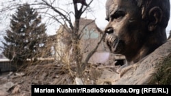 Київщина: обстріл російськими «Градами» Бишева, бої за звільнення Макарова – фотогалерея
