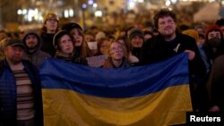 Учасники антивоєнної акції в Празі, 4 березня 2022 року