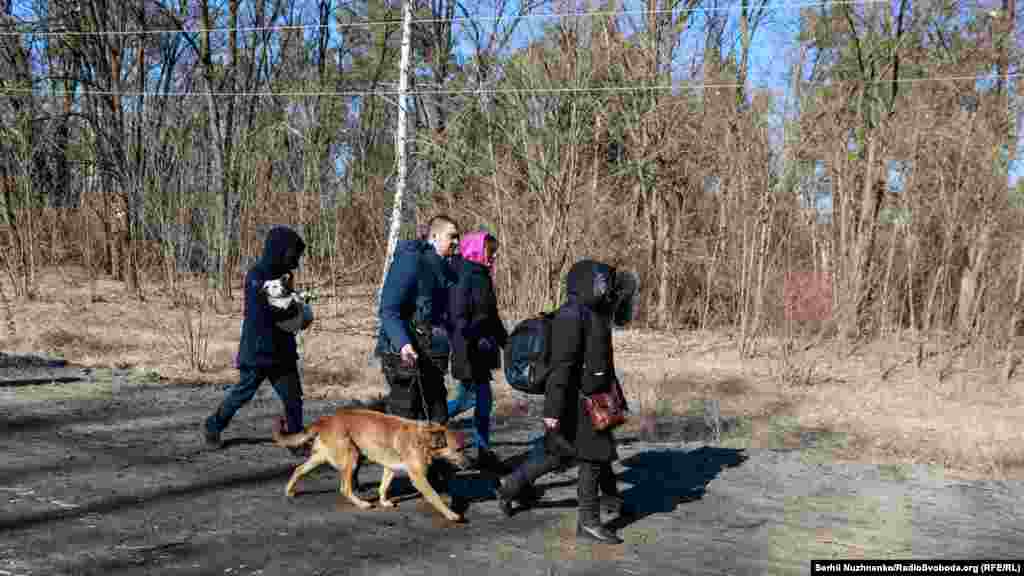 Евакуація людей із сіл Вишгородського району Київської області. 10 березня 2022 року