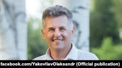 Мэр Скадоўску Аляксандар Якаўлеў, які праходзіць сьведкам у справе расейскага вайскоўца, ураджэнца Беларусі