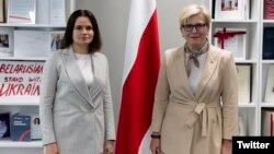 Інгрыда Шыманіце (справа) і Сьвятлана Ціханоўская, Вільня, 2022 год