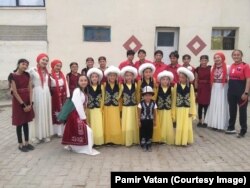 Вандык жаштар, балдар.