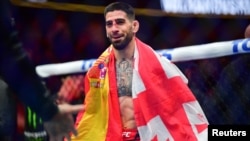 Илья Топурия