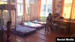 Мәктәп интернатында яшәүчеләр