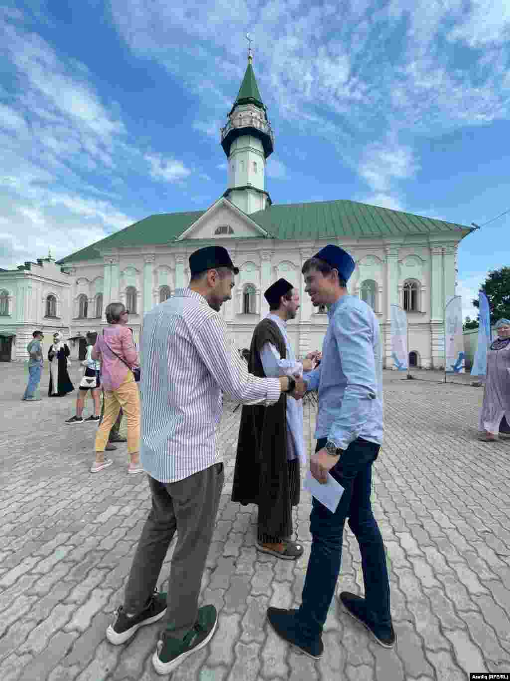 &quot;Печән базары&quot;, 30 июль, Казан