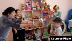 Дети в коррекционном центре «Нур» в Жезказгане.  