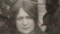 Судьба Варвары Малахиевой-Мирович. Жизнь по углам и дневник эпохи.
Во 2 части - Железная сеньора Лубянки.