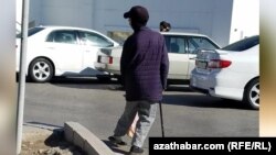 Mümkinçiligi çäkli adam (Illýustrasiýa suraty)