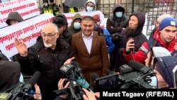 Участники митинга против СМИ. 9 февраля 2022 года. 