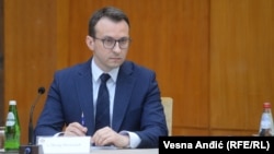 Speaking in Belgrade a day after the raid, Petkovic said the weapons, which the Kosovo police found near the municipality of Zvecan, were seized from earlier moves to disarm citizens in Kosovo and then "planted" in the north. (file photo)