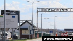 Літоўскі пункт пропуску ў Медніках. Ілюстрацыйнае фота