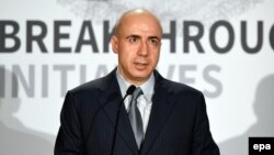 Yury Milner speaks at a press conference in London in 2015.