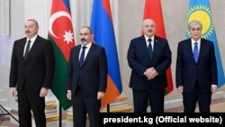 Ильхам Алиев, Никол Пашинян, Александр Лукашенко и Касым-Жомарт Токаев, архивная фотография
