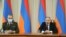 Премьер-министр Армении Никол Пашинян (справа) выступает на заседании, посвященном Дню работника органов национальной безопасности, Ереван, 20 декабря 2021 г. 