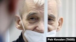 Засідання проводив Третій касаційний суд. Дмитрієв був присутній на ньому по відеозв’язку