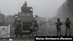 Казакстан, Алматы шаары. 6-январда тартылган сүрөт. 