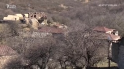 Ermənistan Laçın dəhlizinin öz ərazisindəki hissəsinə tikinti texnikası yığır - Kornizordan reportaj
