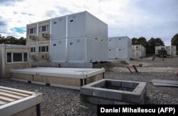 Будівництво військової бази НАТО в Румунії. В країні лунають голоси занепокоєння щодо використання китайських відоекамер – зокрема на об’єктах НАТО і Міноборони Румунії