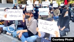 اعتراض دانشجویان