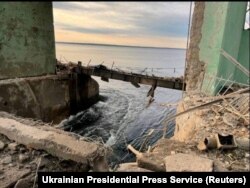 Зруйнаваная расейскай ракетай дамба ў Крывым Рогу, 14 верасьня 2022