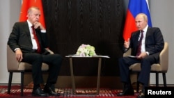 Ռուսաստանի և Թուրքիայի նախագահներ Վլադիմիր Պուտինի և Ռեջեփ Էրդողանի հանդիպումը Սամարղանդում, 16-ը սեպտեմբերի, 2022թ. 