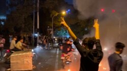 زنان ایرانی؛ از ریحانه تا باتون خورده