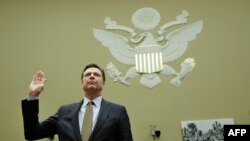 جیمز کومی رییس اف‌بی‌آی، پلیس فدرال آمریکا.