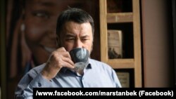 Мыктыбек Арстанбек.