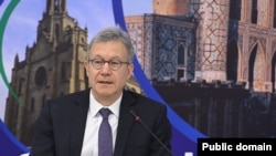 AQShning O‘zbekistondagi elchisi Deniel Rozenblyum.