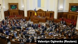 Президентський законопроект парламент підтримав 277 голосами