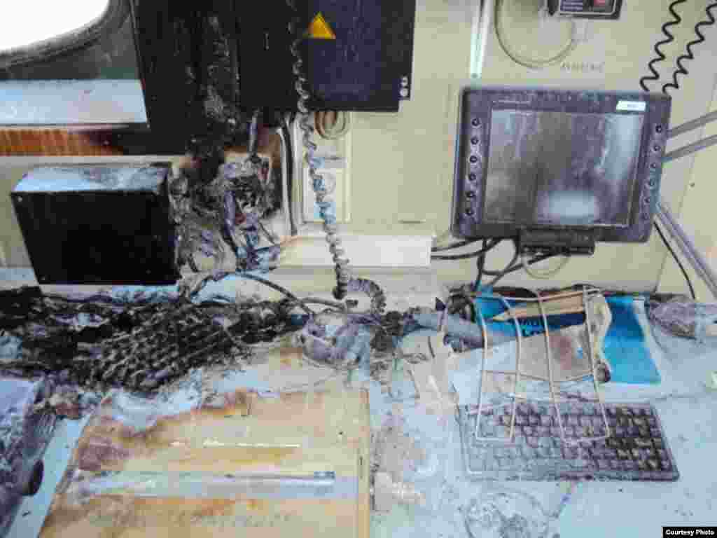 Майже 11 місяців судно «Василіос N» під грузинським прапором перебувало під арештом у лівійському порту Місураті. За словами членів екіпажу, серед яких і троє українців та один азербайджанець, увесь цей час вони не отримували допомоги від своїх держав. У моряків не було їжі та одягу. Вижити їм вдалося завдяки приватній допомозі моряків із інших суден, зокрема й українських та російських. Їжею слугувала риба, яку вдалося виловити в морі. Наприкінці 2010 року на борту сталася аварія через підпал судна. В результаті – комунікаційна система вийшла з ладу, навігаційні прилади були знищені.