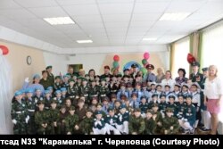 Учасники огляду строю та пісні «Солдатушки, бравы ребятушки»