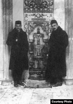 Cafer Seydamet ve Noman Çelebicihan