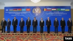 Саммиттин катышуучулары