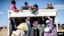 Сириялык күрттөр Түркияга качып баратышат. 30-сентябрь, 2014