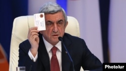 Президент Армении Серж Саргсян на 16-ом съезде правящей Республиканской партии Армении, Ереван, 26 ноября 2016 г. 