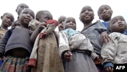 بنا به براوردهای بانک جهانی، در ۳۳ کشور جهان ناآرامی هايی که از افزايش قيمت مواد غذايی و انرژی سرچشمه می گيرد، وجود دارد.
عکس از AFP