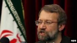 علی لاریجانی می گوید ايران روی دانش صلح آميز هسته ای به عنوان يک آرمان ملی ايستادگی می کند