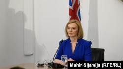 Ліз Трасс виключає «пряму участь» британських військ у протидії російській агресії