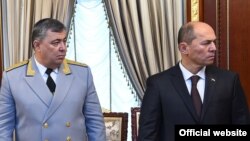 Мансурджон Умаров и Рустам Шохмурод, заместитель министра и министр юстиции Таджикистана 