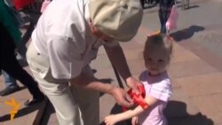 Акция против Георгиевской ленточки в Бишкеке