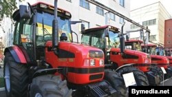 بر اساس گزارش منابع خبری ایران، تراکتورسازی تبریز به قیمتی ارزان تر از قیمت واقعی فروخته شده است. (عکس تزئینی است.)