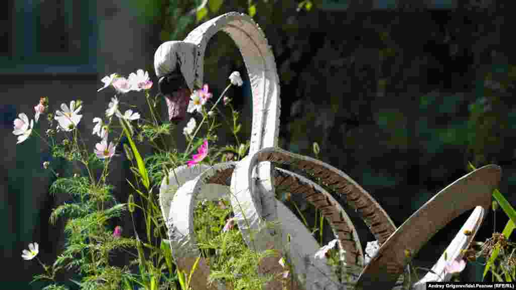 ...вот белый...&nbsp;