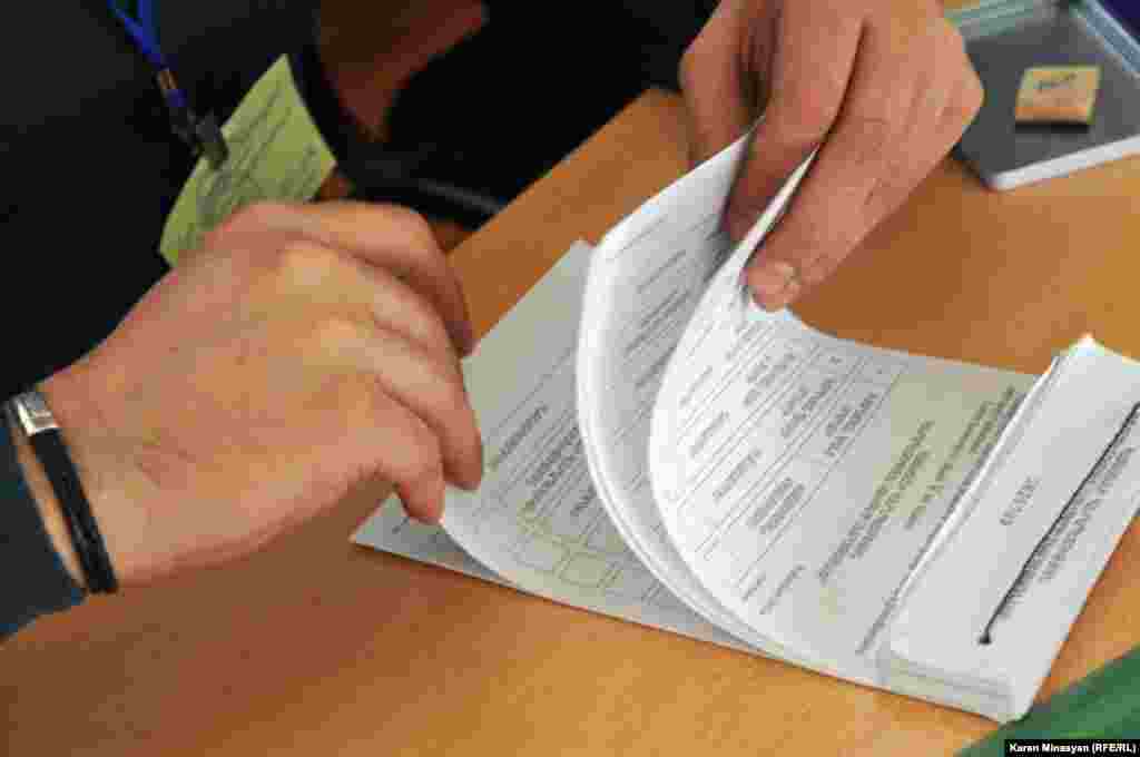 Armenia -- Presidential elections, 18Feb2013