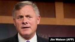 Senat Kəşfiyyat Komitəsinin sədri 
Richard Burr 